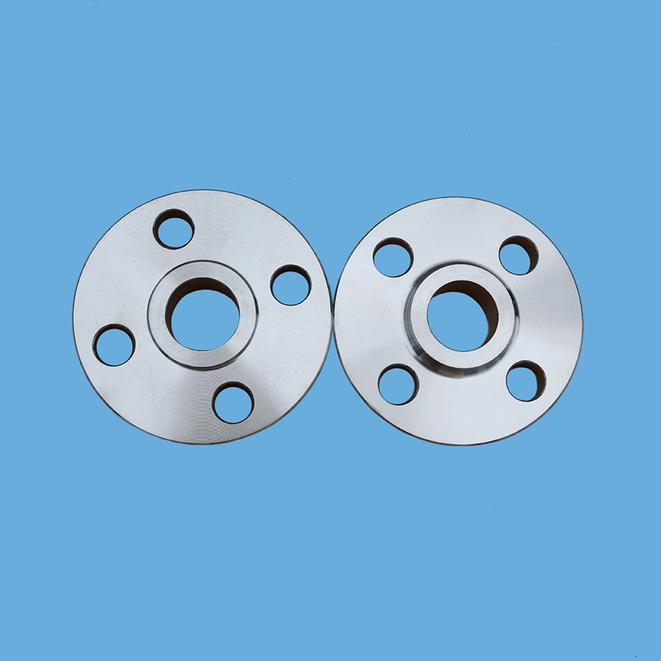 Плоский сварной стальной фланец с шеей Flat welded steel flange with neck