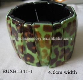 stretch leopard resin bracelet/elastic lucite bracelet/acrylic bracelet/plastic bracelet/bakelite bracelet/resin jewelry/bangle