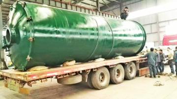 New design discharging door tire pyrolysis machine