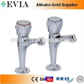 Evia traditional sink taps