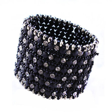 Charm Lucky 2012 Beads Bracelets Ynb027