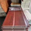 Panel de revestimiento de pared de metal exterior de aislamiento térmico de sándwich de PU de imitación de madera