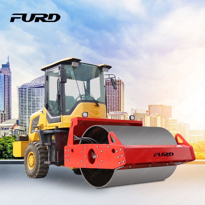 New Technology Vibrating Road Roller with water-cooled diesel engine