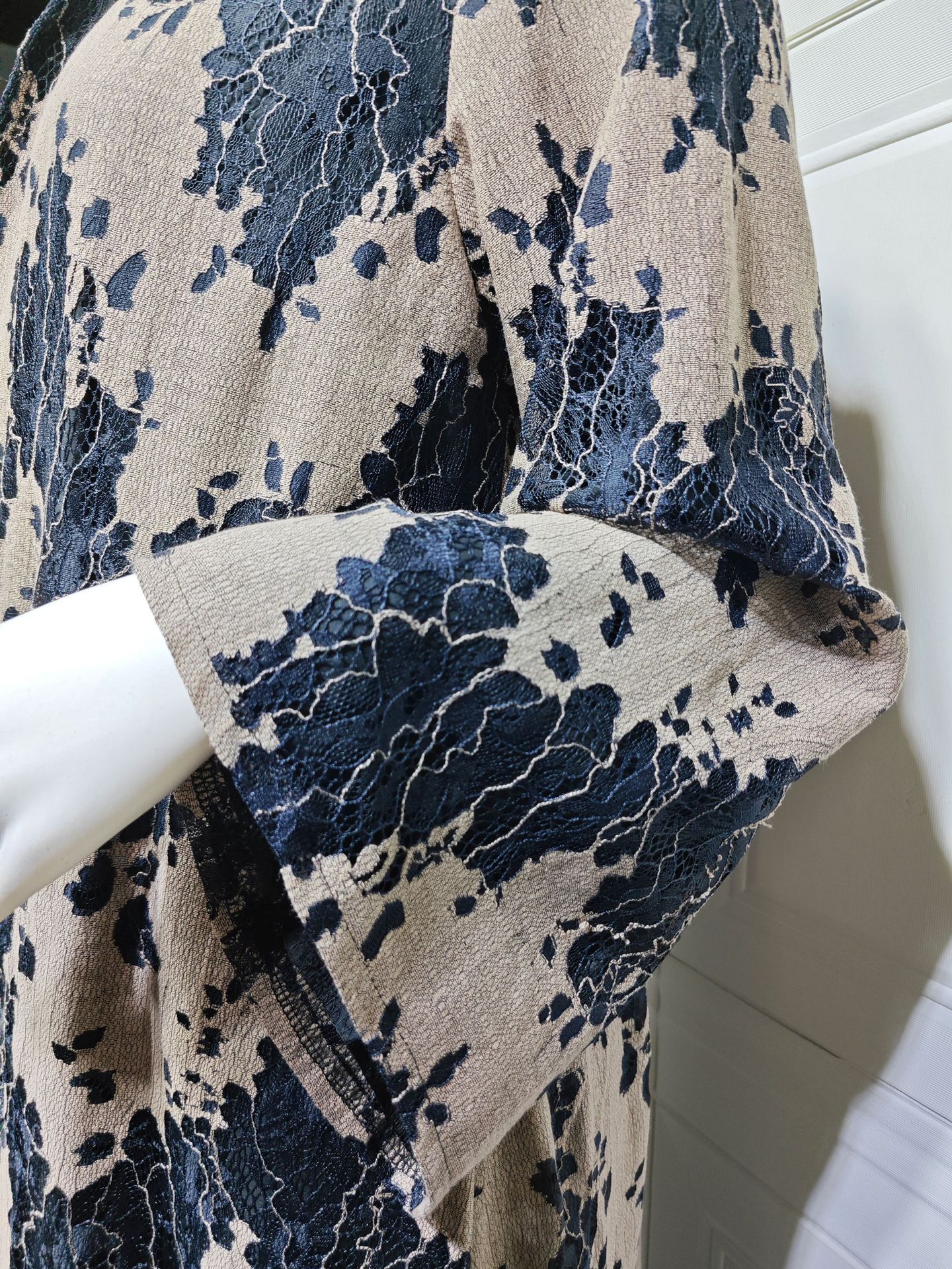 ژاکت کش باف پشمی توری Abaya MQ300 (5) Lace Abaya Cardigan MQ300 (5)