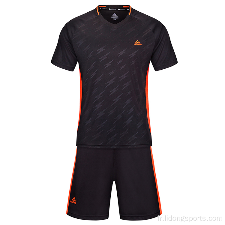 Ensemble d&#39;uniformes de maillots de football vierge en gros