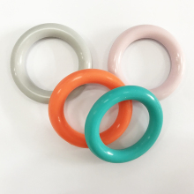 Discover BPA-Free Chewing Circles: The Ideal Teething Ring for Your Baby's Comfort and Safety