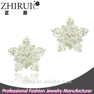 snowflakes earrings earring earring design dubai gold jewelry stud earring