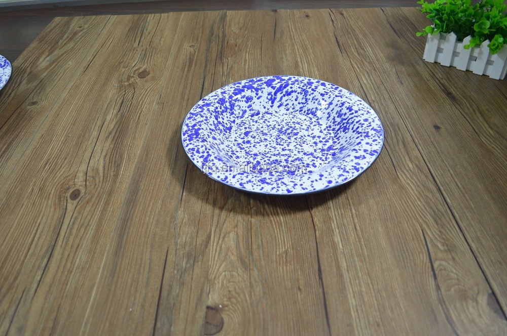 30cm Enamel Splatter Plate