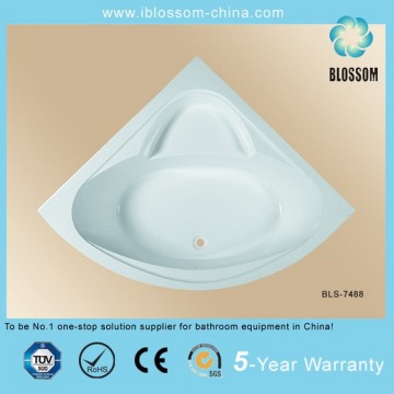 competitive price small bathtub with seat