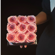 Yunnan Kunming New Year Boxes: Preserved Roses in Glass Dome