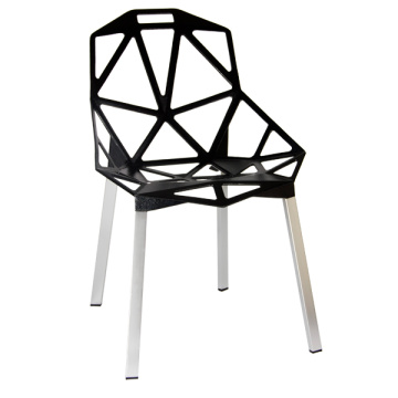 Silla de aluminio uno diseñado por Konstantin Grcic