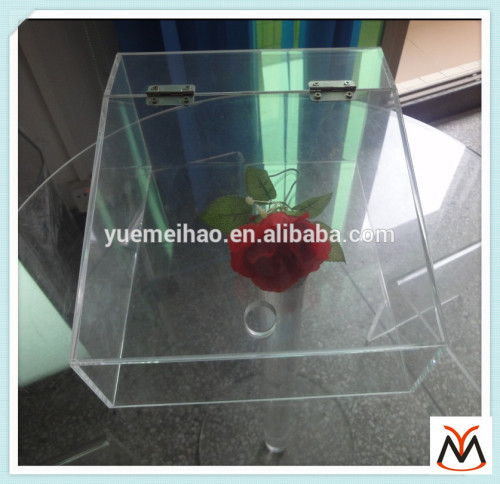 best-selling acrylic candy dispenser box with hinges