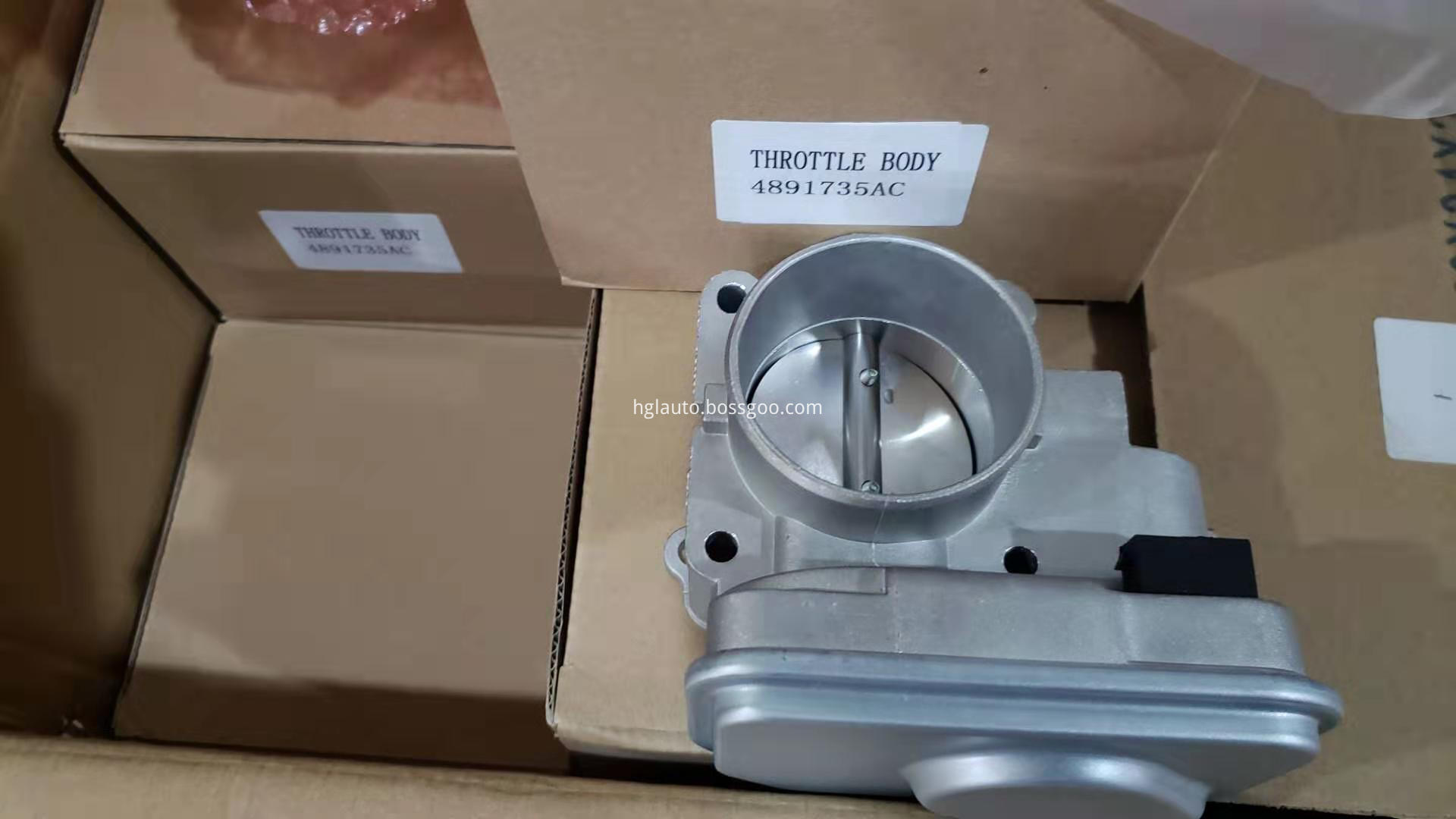 HGL-TRB-001 throttle body 4891735AC