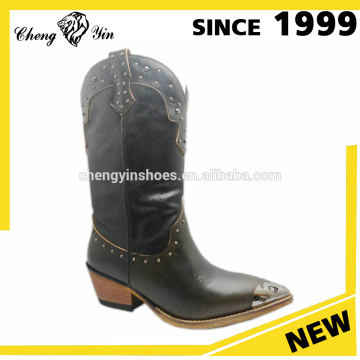 2017 new stylish fuzzy western cowboy ankle boots for women