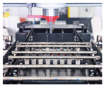 Automatic straightening machine for half shaft