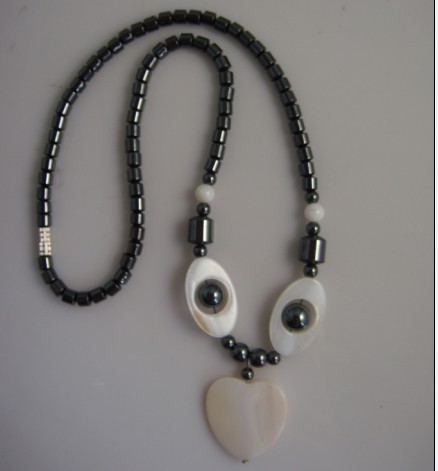 Collier de coquille de perle d&#39;hématite