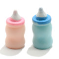 Śliczne różowe niebieskie miniaturowe mleko butelka dla niemowląt żywica kaboszonowa imitacja jedzenia Scrapbooking na wystrój telefonu DIY akcesoria dla lalek