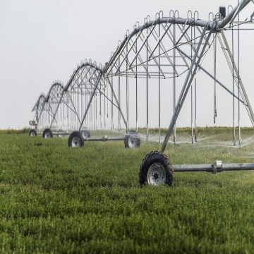 Venta de sistema de riego de pivote central de agua de rueda