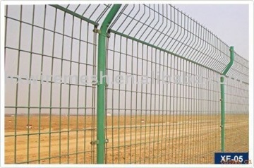 bending welded mesh fence