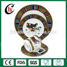 Wholesale Custom Bone China Western Golden Ceramic Gift Dinnerware set