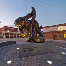 bronze casting foundry metal craft bronze bear bronze sculpture