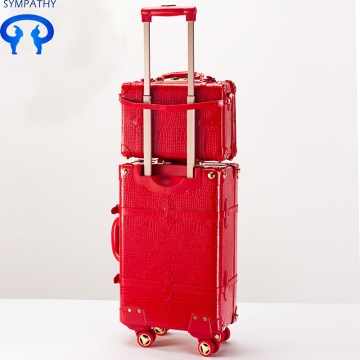 The red wedding suitcase the bride's wedding box