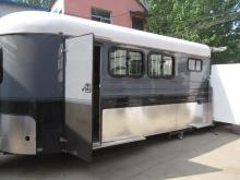 Horse Trailer with Living Quarter