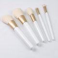 2021 New Arrival White Wooden Handle Rich Hair Makeup Brush Set 5pcs OEM & ODM