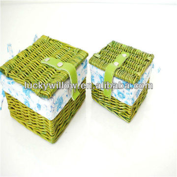 Chinese willow cosmetic basket with lining
