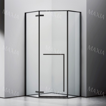 Diamond hinge shower room