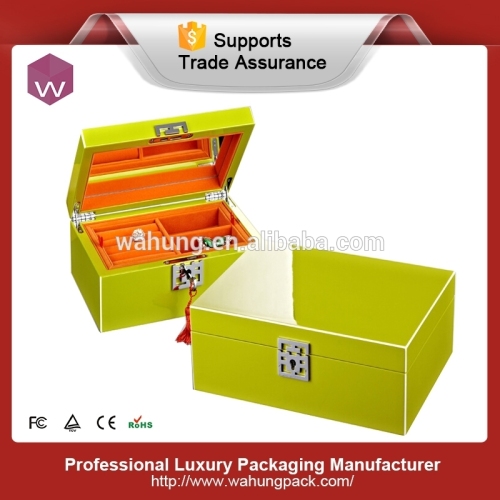 large wooden storage boxes (WH-3764)