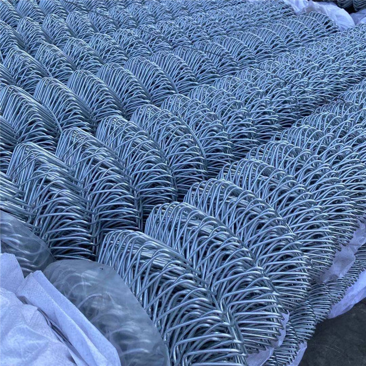 high quality Eco Friendly Galvanized PVC Coated Wire Mesh Chain Link Fence