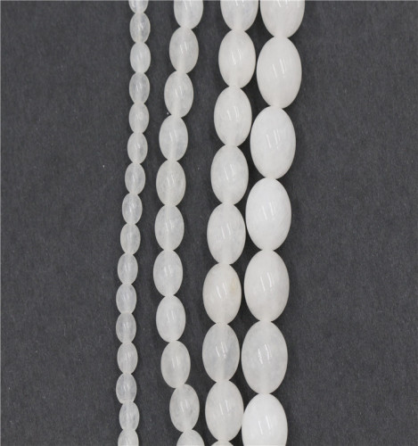 حبات الكريستال الطبيعي حبة كريستال الكوارتز اليشم الأبيض الأحجار الكريمة لصنع المجوهرات