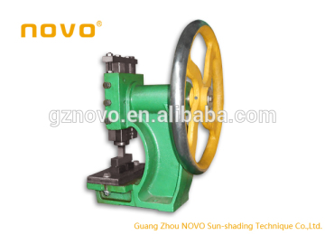 Bracket headrail..octangle tube spool for venetian blind motors/50mm wooden venetian blind headrail punch machine