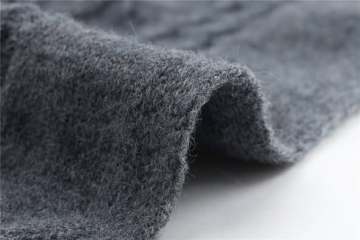 Durable Anti-Pilling Colored Yarn from Modal Blends