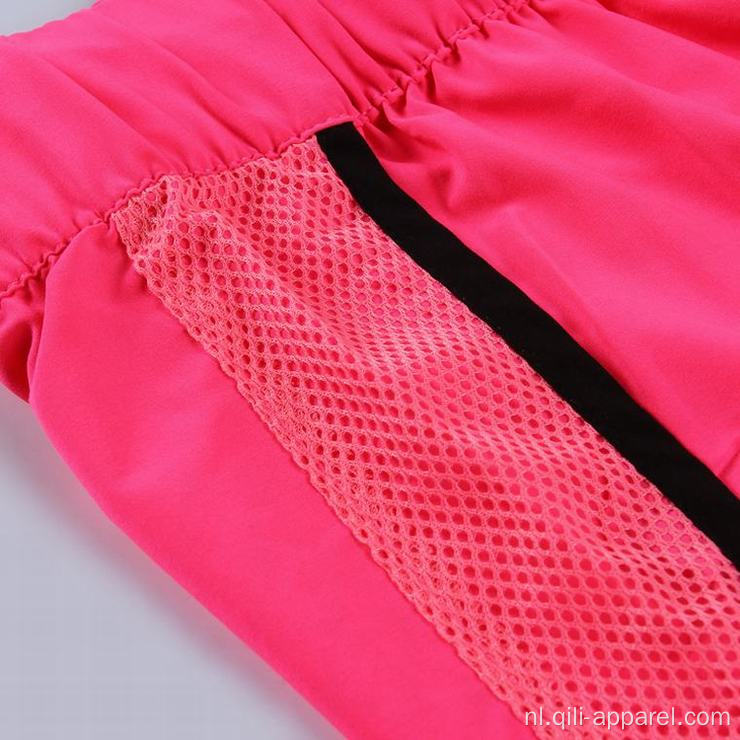 Roze ademende korte surfboardshorts voor de zomer