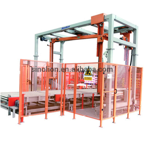 Combined automatic pallet wrapper with top sheet dispenser