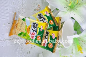 coconut crisp biscuit