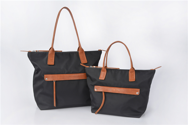 Fashion and Elegant Nylon Lady Handbags