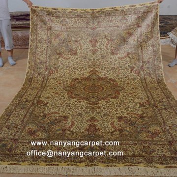 6'x9' Handwoven Silk Persian Qum Rug