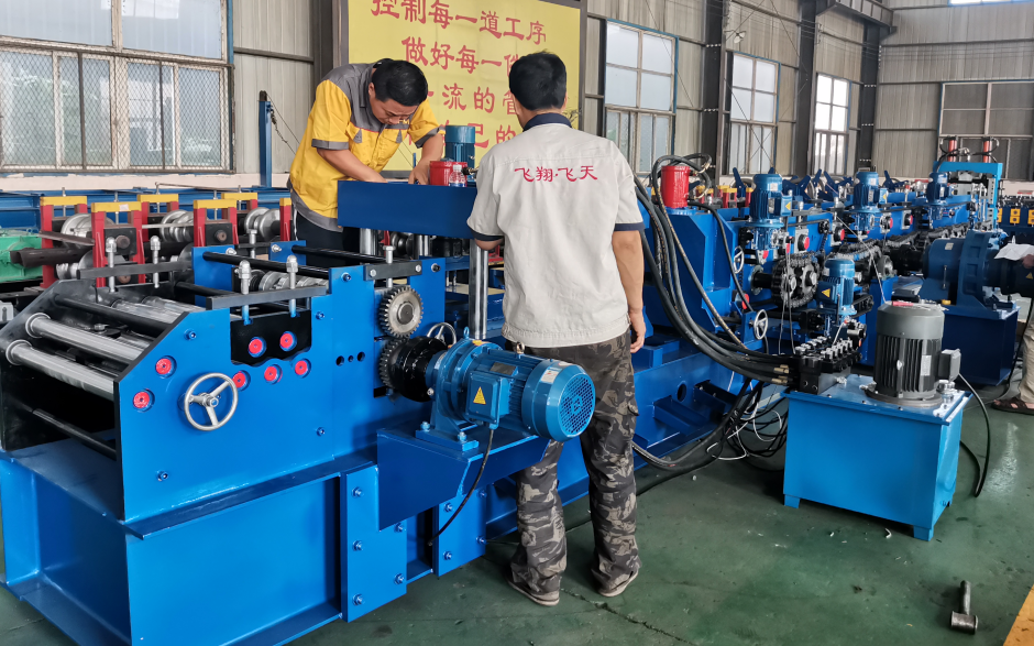 Automatic High Speed Strut Channel CUZ Purlin Roofing Sheet Cold Roll Forming Machine Lipped  Making Machine Stud and Track Mach