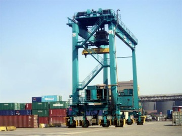 Tyred Container Crane