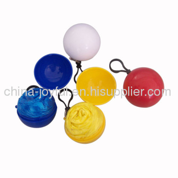 Poncho Ball With Keyring In Assorted Colors?