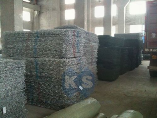 Stainless Steel Galvanized Hexagonal Gabions Wire Mesh For Protect The Water And Soil