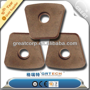 Sintered clutch buttons for clutch disc