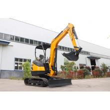 Orchard Farm menggunakan excavator mini 3,5 ton