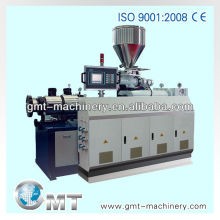 PVC pipe extruding machine