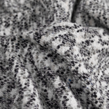 Black and White Woollen Knitted Fabric for Fashion Garments