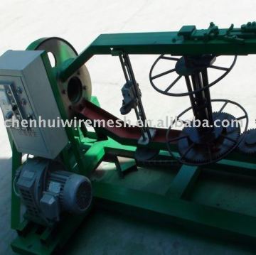 Twisting wire machine