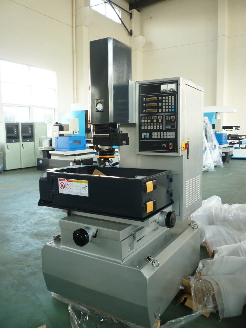 znc edm machine D7125